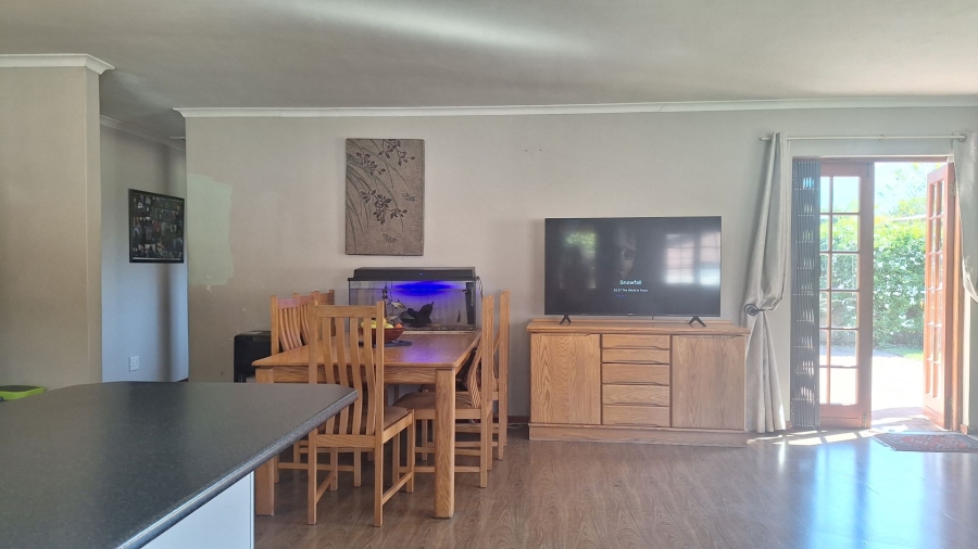 3 Bedroom Property for Sale in Blanco Western Cape